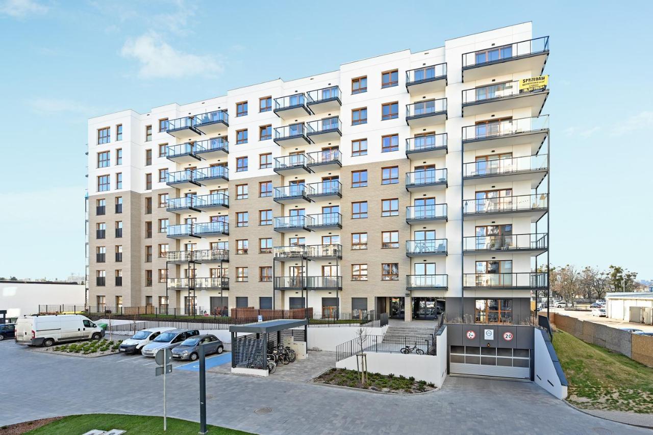 Platinium Zajezdnia Wrzeszcz Gdansk Exterior photo